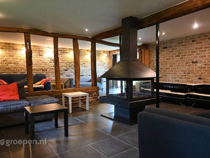 Location de vacances pour 20 personnes, avec terrasse et balcon/terrasse à Poperinge - 3