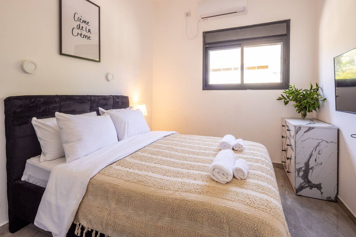 Appartement entier, Appartement de vacances pour 8 personnes avec balcon in Haïfa, District de Haïfa