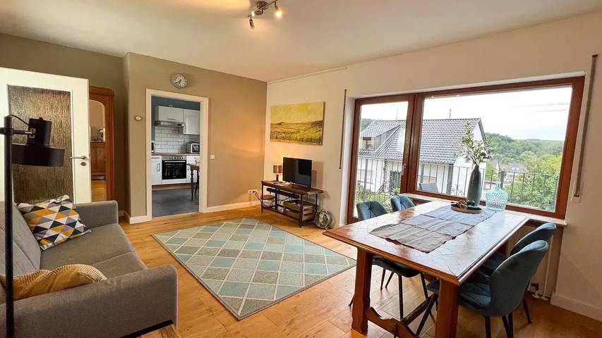 Ferienhaus für 4 Personen, mit Balkon und Garten