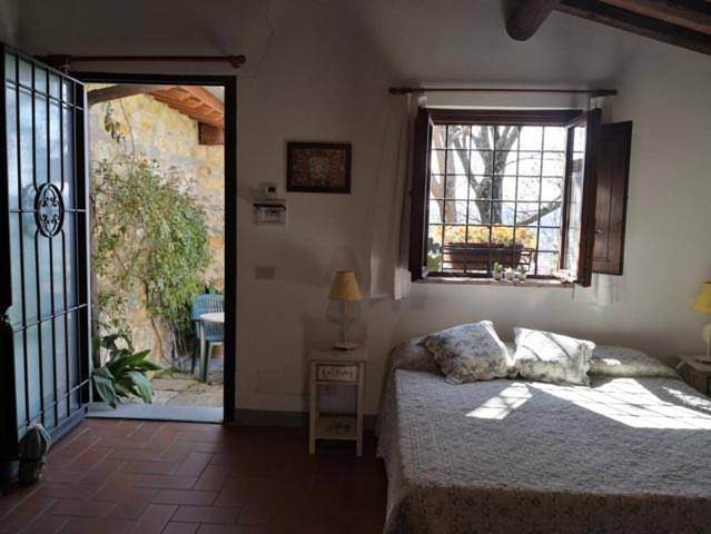 Appartamento per 3 persone, con Terrazza e Giardino nonché Piscina a Fiesole