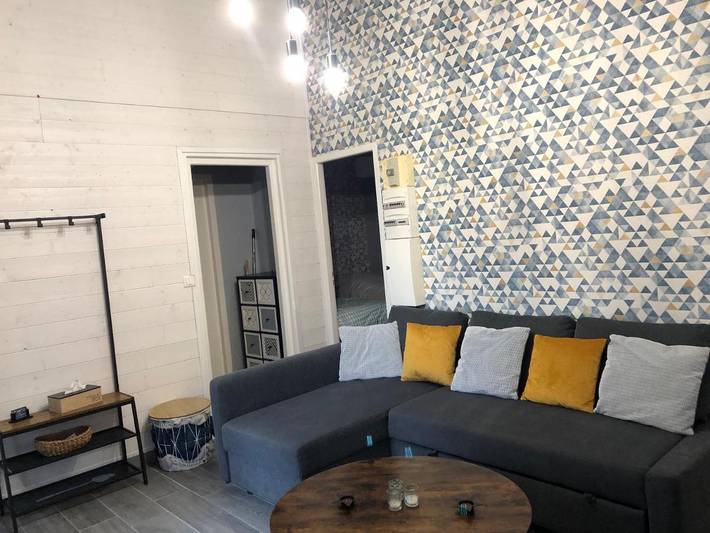 Location de vacances pour 4 personnes, avec jardin ainsi que piscine et bassin pour enfant à Signy-le-Petit - 3