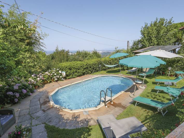 Location de vacances pour 8 personnes, avec terrasse et jardin à Montaione - 2
