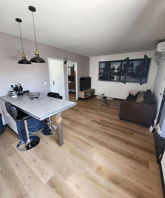 Appartement entier, Appartement 40 m 2 in Pérols, Côte méditerranéenne (France)