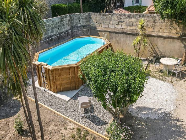 Location de vacances pour 8 personnes, avec Balcon/Terrasse et Piscine à Graveson - 2