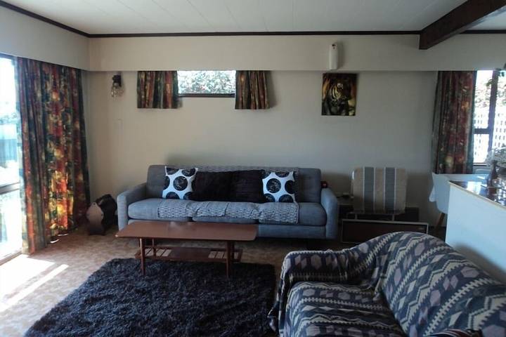 Holiday home for 4 people, with garden in Taupo