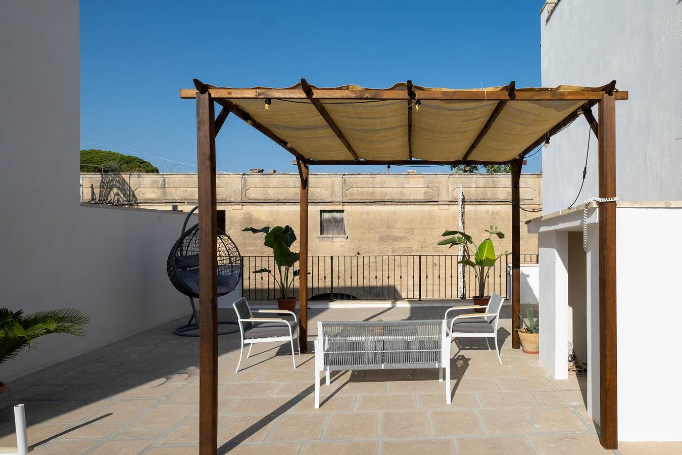 Room 'Dimora Stella' with Private Terrace, Wi-Fi and Air Conditioning in Montesano Salentino, Lecce Province