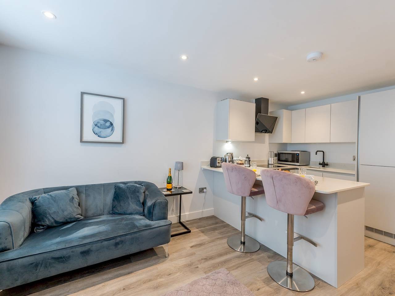 Entire apartment, Amaranth Stylish town centre apartment - Pass the Keys in Shrewsbury, Shropshire
