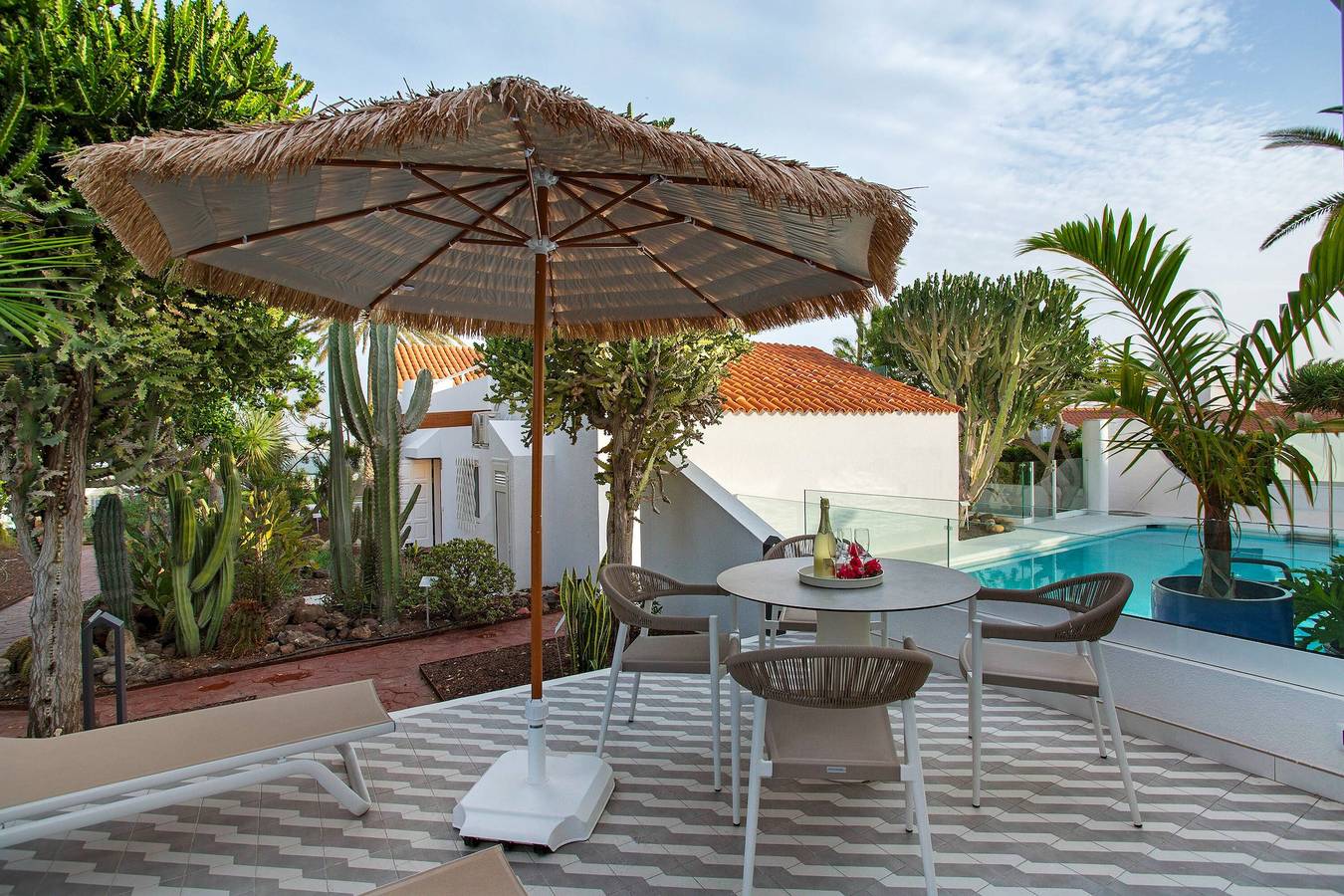 Sierra Del Mar – 12 Guests, Sea View, Private Pool, Wi-Fi in Maspalomas, San Bartolomé de Tirajana