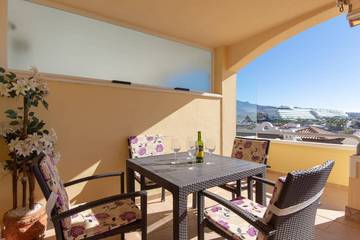 Apartment for 4 People in La Caleta, Adeje, Photo 2
