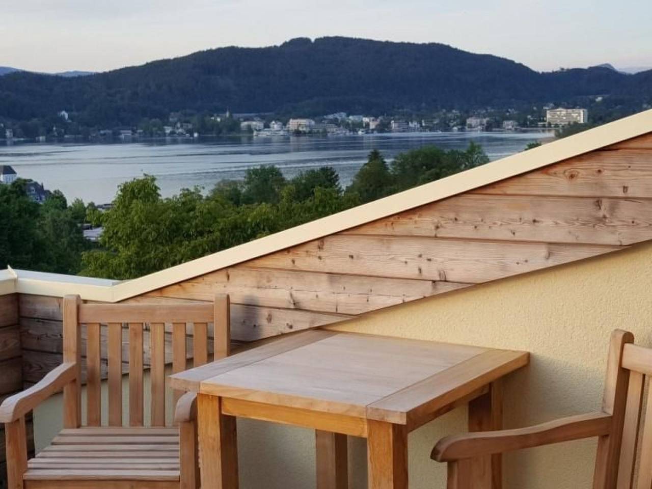 Ganze Wohnung, Villa Albatros in Oberdellach in Maria Wörth, Klagenfurt-Land