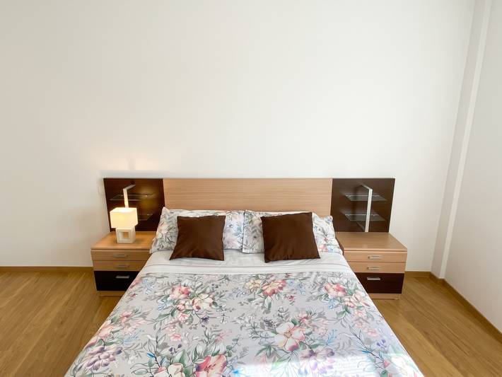Entire apartment, Elegant apartment in Briones, 100 sqm, with terrace and parking in Briones, La Rioja Province