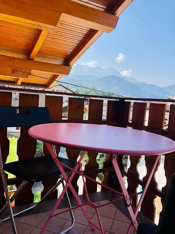 Appartamento per 4 persone, con Balcone e Panorama in Primiero