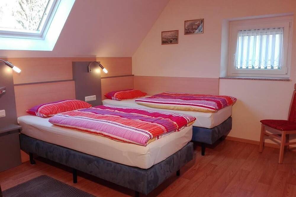 Ganze Wohnung, Superior Apartment - Junipro Apartments Haustadt in Beckingen, Saar-Nahe-Bergland