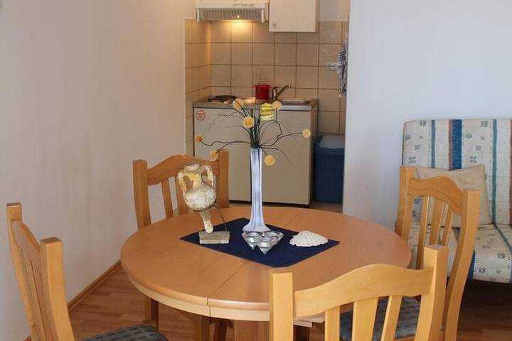 Ferienwohnung für 4 Personen, mit Terrasse und Pool in Grad Dubrovnik - 3