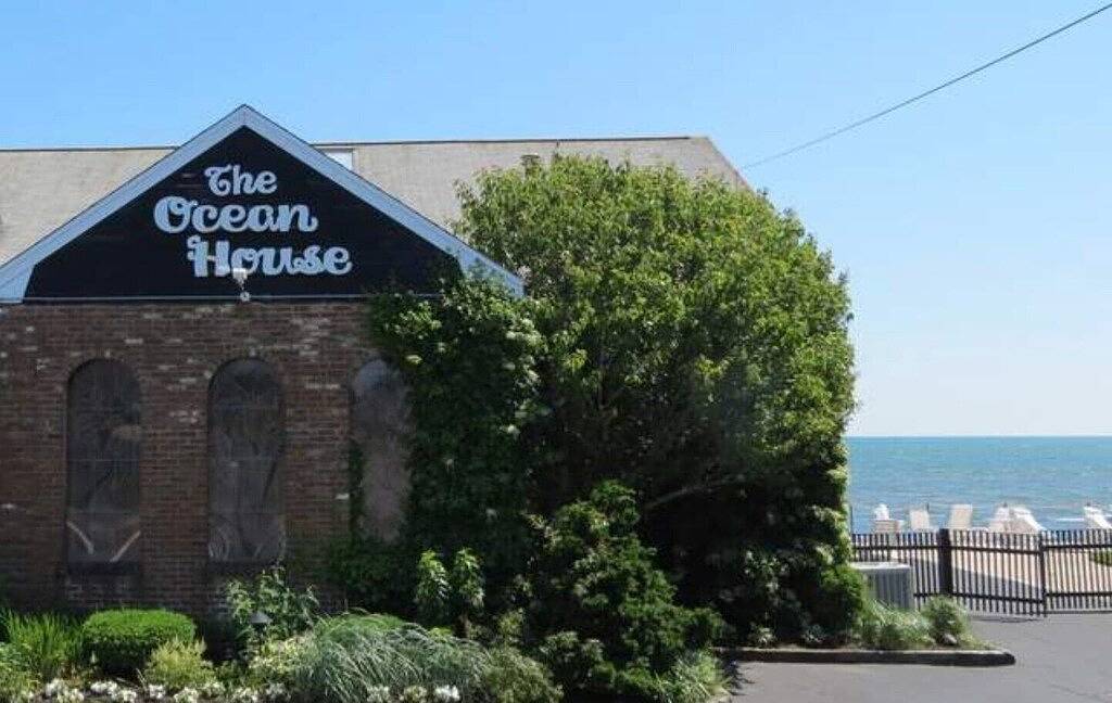 Beachcamp Cottage + Nur 50 Schritte zum Strand + Aktualisiert und nah an alles! in Dennis Port, Dennis