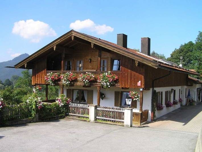 Ferienwohnung für 2 Personen, mit Ausblick und Balkon, kinderfreundlich in Fischbachau