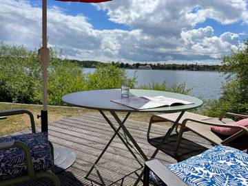 Ferienwohnung für 3 Personen, mit Garten und Sauna sowie Ausblick und Seeblick, mit Haustier in Krakow am See