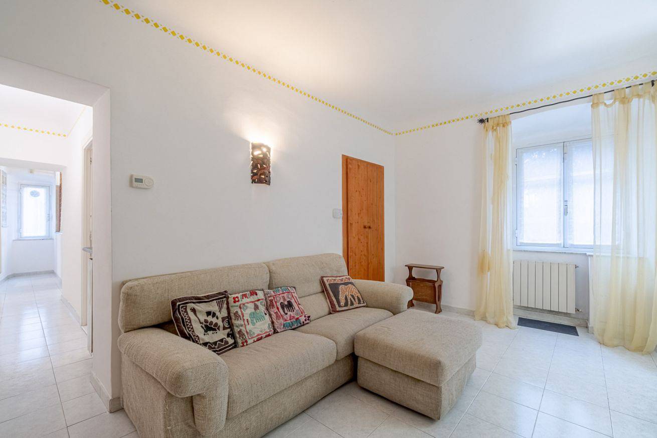 Apartamento inteiro, Genoa Getaway! Mm Principe Roomy Flat x4 in Génova (Cidade), Génova