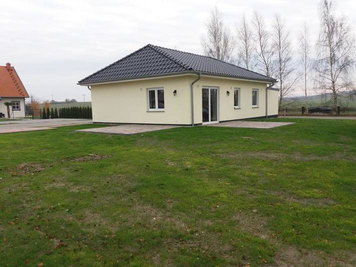 Ferienhaus für 4 Personen, mit Terrasse und Garten in Ralswiek - 2