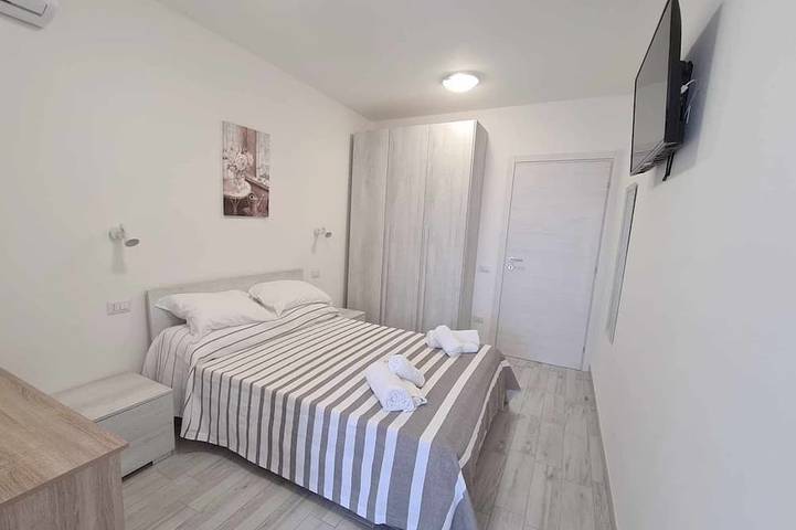 Appartamento per 4 persone, con balcone in Monserrato