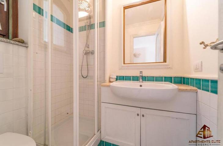 Villa pour 8 personnes, avec jardin ainsi que vue et terrasse à Porto Cervo - 2
