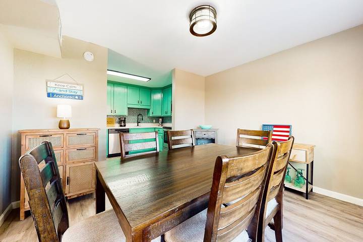 Vacation home for 10 people, with terrace, with pets in South Padre Island