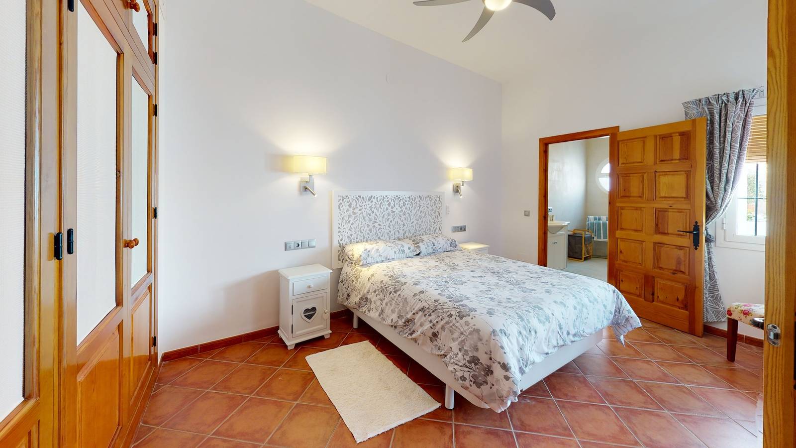 5 Bedroom-Privatepool-Balcony-Sea View-Nerja in Nerja Centre, Nerja