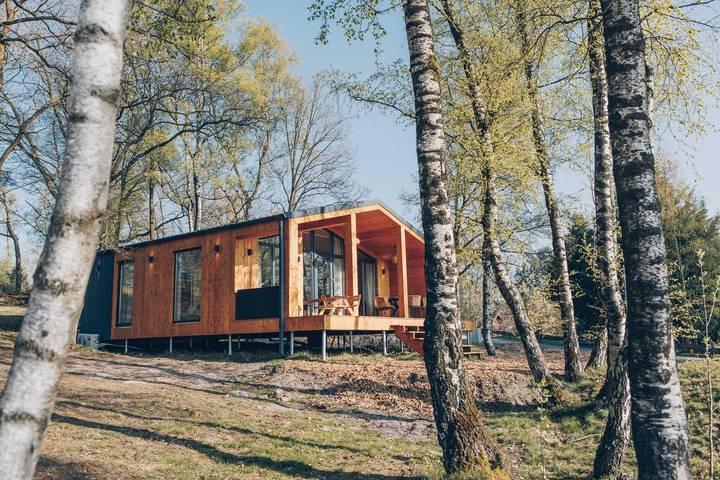 Wb Resort GmbH — Beach Side Scandi mit Hot Tub | 5 P in Wilsum, Landkreis Grafschaft Bentheim