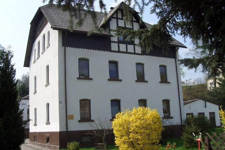 Ferienwohnung für 6 Personen, mit Garten in Gelenau (Erzgebirge)