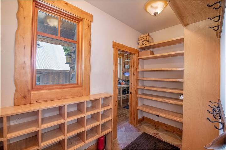 Holiday home for 10 people, with terrace and hot tub as well as garden - 1