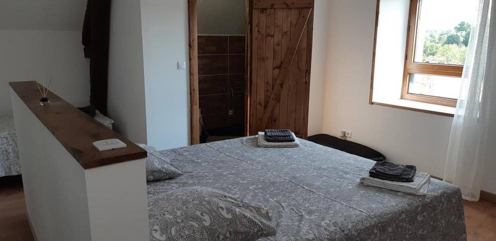 Gîte pour 3 personnes, avec jardin ainsi que vue et piscine dans Orniac - 3