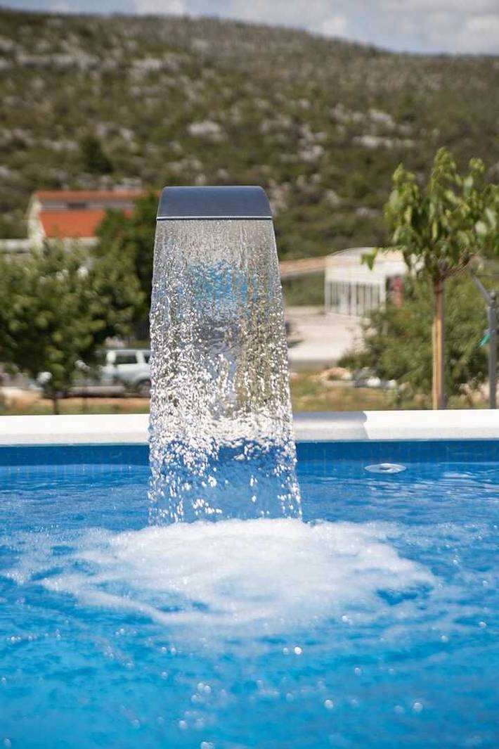 Villa mit pool für 14 Personen, mit Garten und Whirlpool sowie Pool in Marina - 4