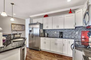 Vacation Apartment for 4 Guests in Indian Point, Ozark Mountains, Picture 4