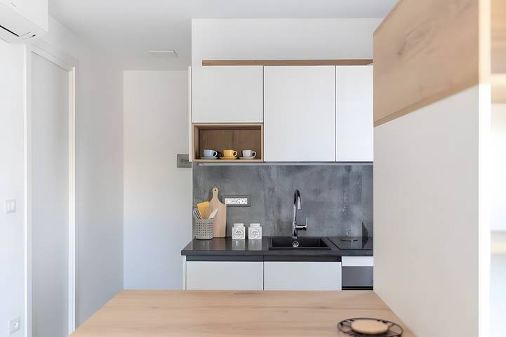 Hel lägenhet, Orosei [barrosu] air-conditioned studio apartment with free Wi-Fi in Orosei, Gulf of Orosei