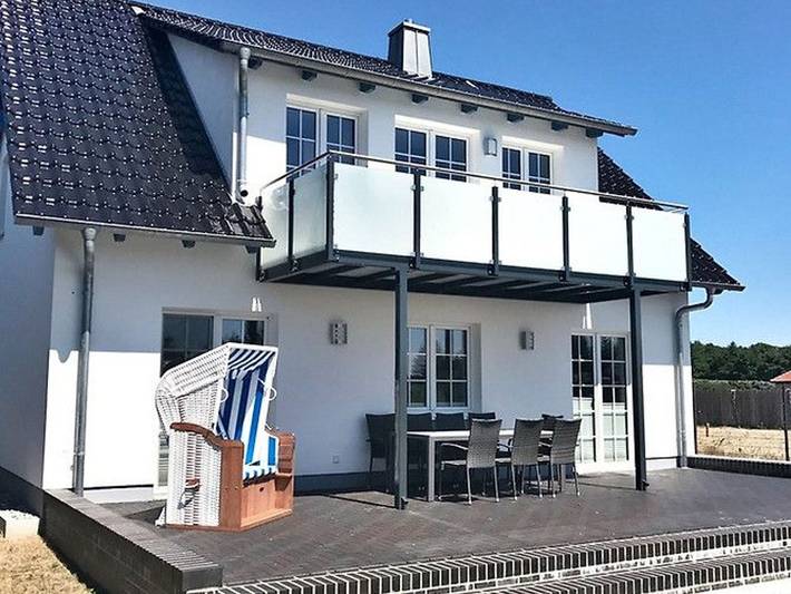 Ferienhaus für 8 Personen, mit Garten und Balkon, kinderfreundlich in Zempin - 2