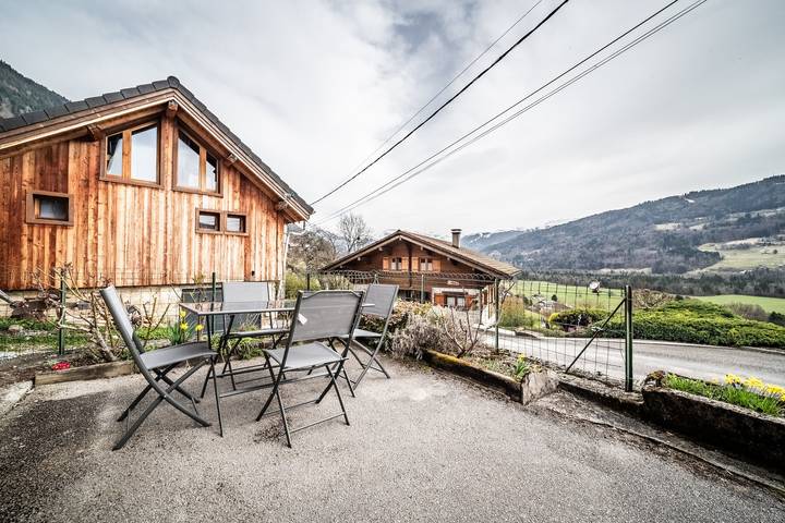 Gîte pour 5 personnes, avec Jardin