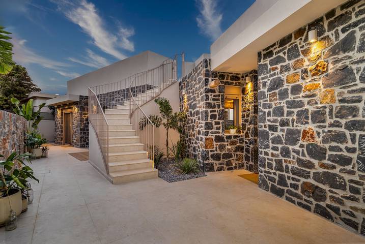 Location de vacances pour 4 personnes, avec terrasse et jardin dans Malia - 2