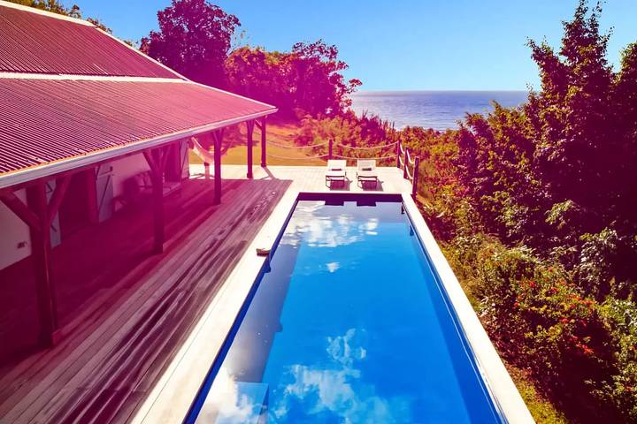 Houses & Villas for 8 Persons in Capesterre-de-Marie-Galante, Guadeloupe (Caribbean)