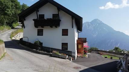 Ferienhaus für 8 Personen, mit Balkon und Garten in Arzl im Pitztal