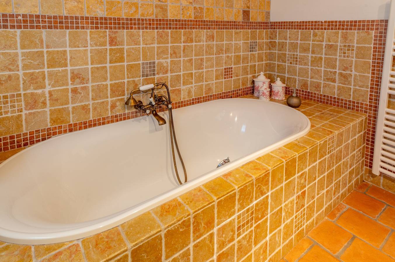 Chambre d'hôtes 'Colomba' avec piscine partagée, Wi-Fi et climatisation in Murato, Région de Calvi
