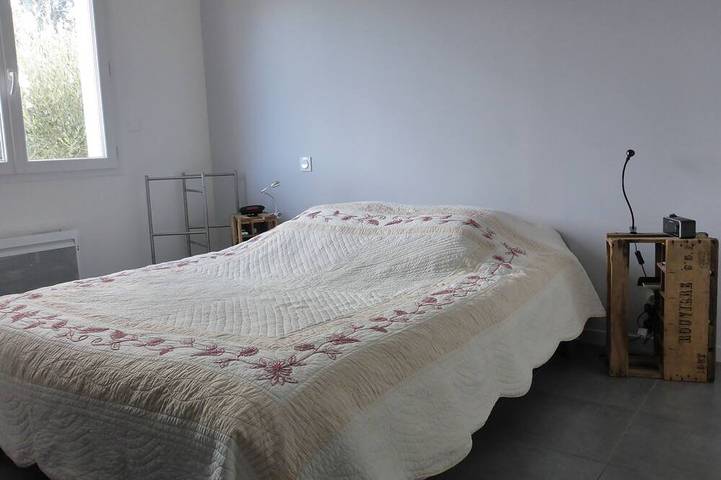 Location de vacances pour 6 personnes, avec jardin et terrasse, animaux acceptés à Rochefort-du-Gard - 2