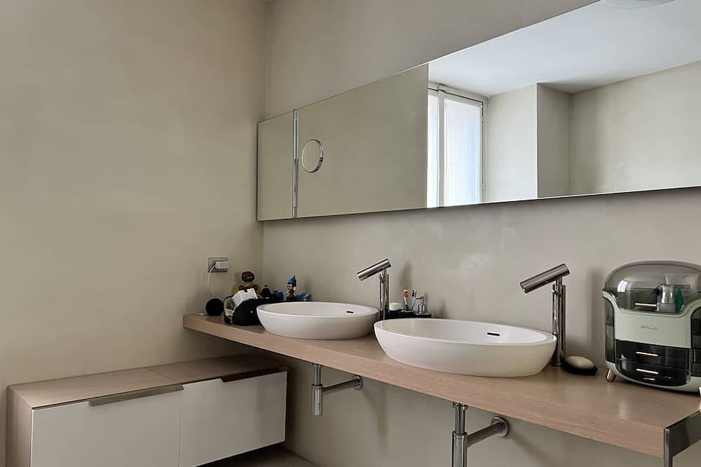 Wunderschönes 200 m² großes Loft mit 10 Betten! in Cologno Monzese, Mailand Provinz