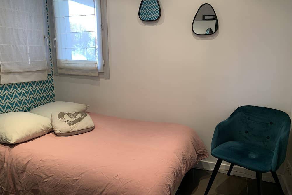 Biarritz, casa tranquila para 8 ps con piscina orientada al sur a 10 minutos de las playas in Arcangues, Region de Bayona