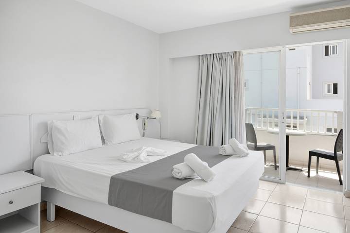 Ganzes Studio, Ferienwohnung 'Evripides Family One -bedroom 2' mit Gemeinschaftspool in Kos