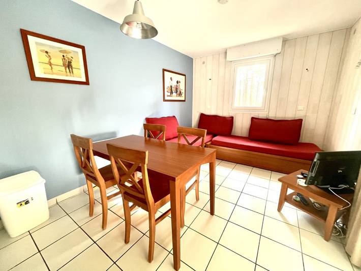 Gîte pour 4 personnes, avec balcon à Carcans - 2