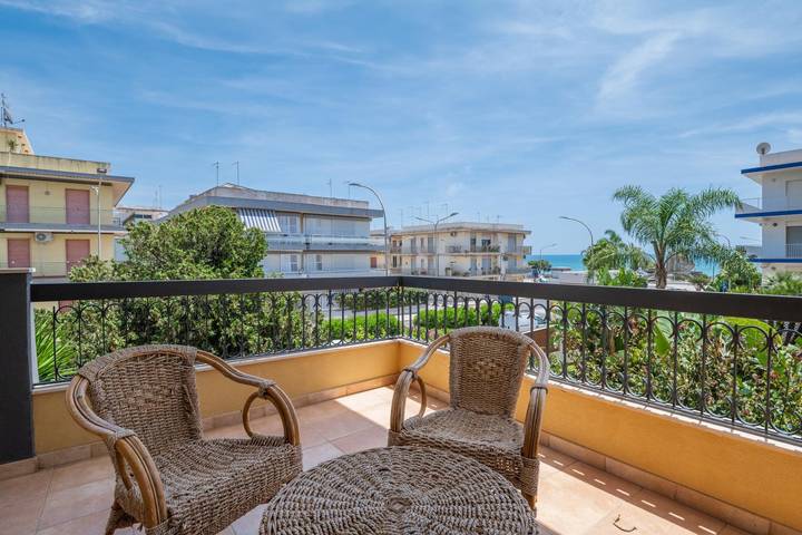 Apartamento de vacaciones para 3 personas, con balcón/terraza - 1