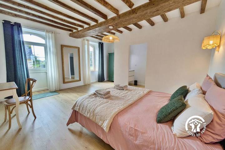 Gîte pour 9 personnes, avec jardin à Saint-Denis-d'Anjou - 2