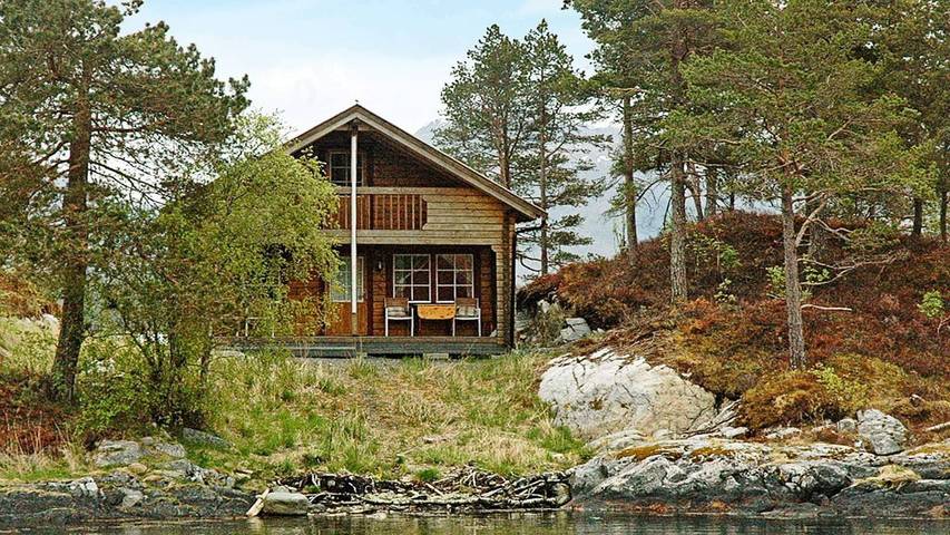 Ferienhaus für 5 Personen, mit Terrasse und Ausblick in Halsa