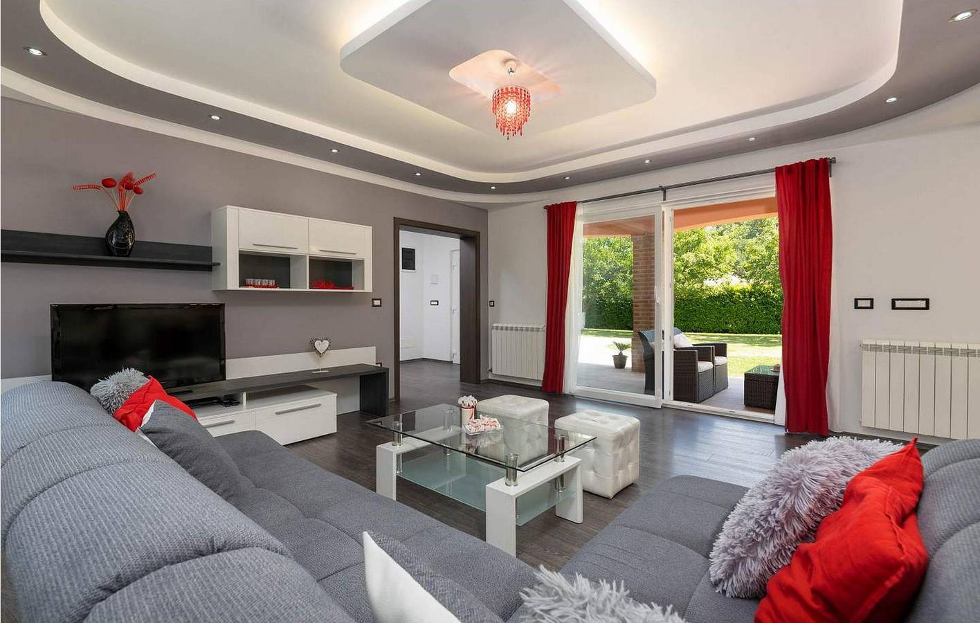 Ferienhaus für 8 Personen mit Garten in Skropeti, Zentralistrien
