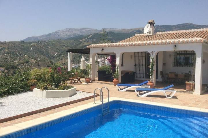 Villa pour 4 personnes, avec jardin - 1